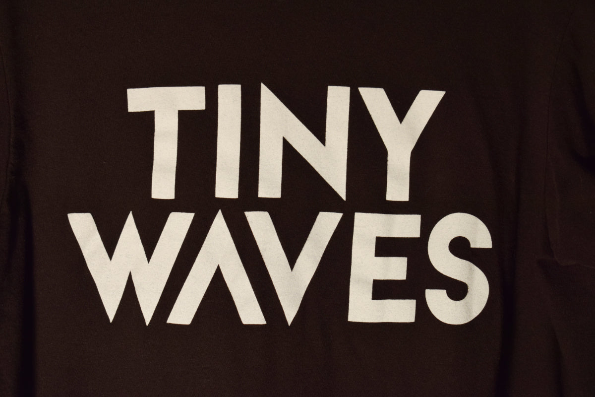 Tiny Waves | Tops | Logo Tee